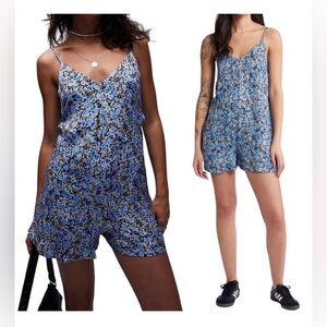 New Topshop Blue Grunge Floral Tie-Back V-Neck Romper, US Size 8